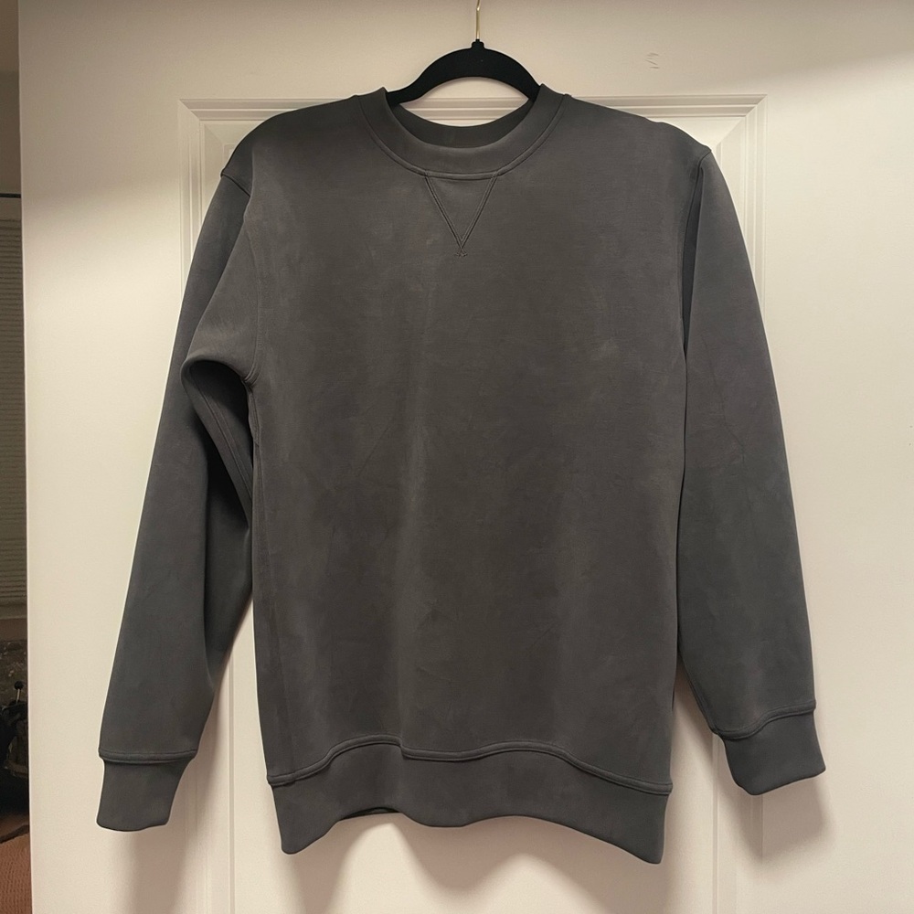 Lululemon perfectly oversized crew softstreme size 4